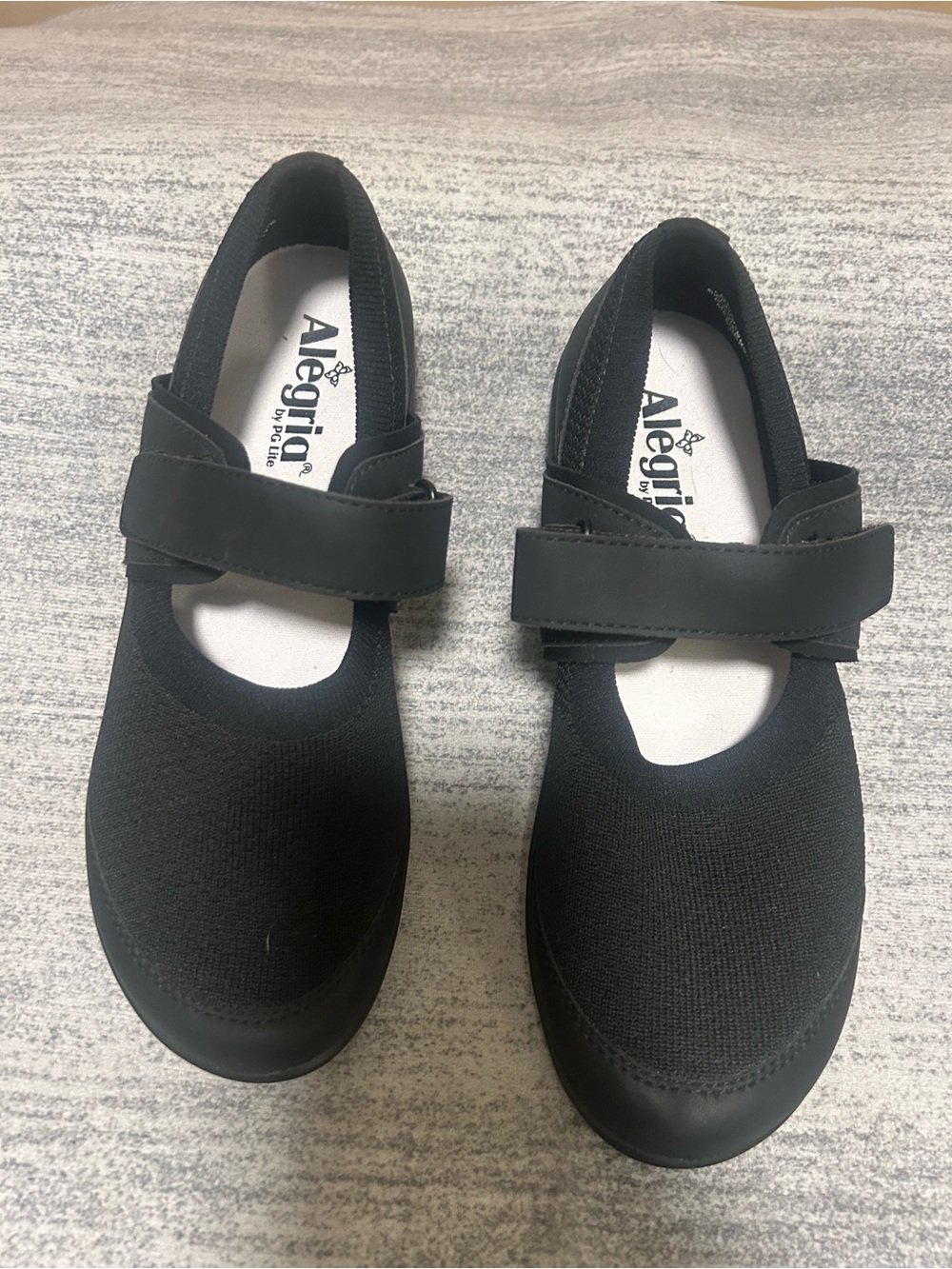 Alegria womens Black Mary Jane Strap Shoes